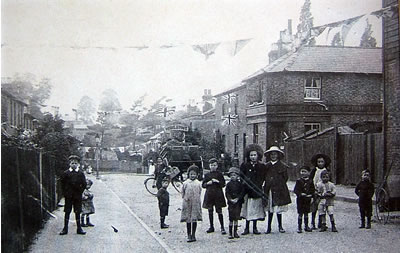 Anderson Road Weybridge 1911 showing the corner building that is now the Prince of Wales Pub Oatlands Weybridge Surrey